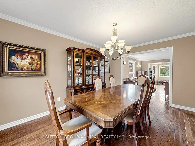 119 Mountbatten Rd — Photo 8