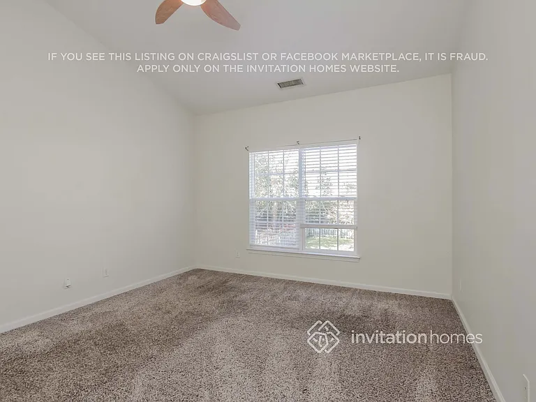 6894 Fenwick Dr — Photo 5