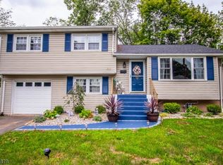 133 Oak St, Dover, NJ 07801