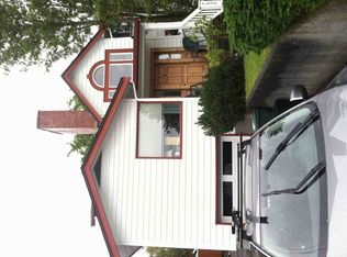 7530 12th Ave NE, Seattle, WA 98115