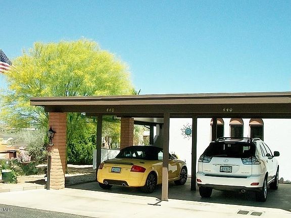 3rd image of 440 N Calle Del Diablo