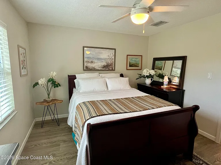 300 Monroe Ave #21 — Photo 11