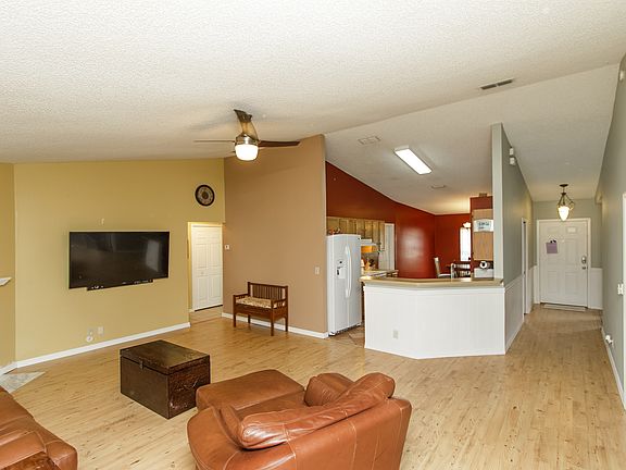 4th image of 13299 Tropic Egret Dr