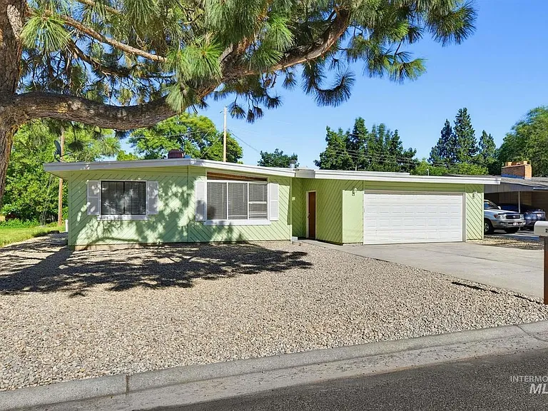 2504 S Annett St — Photo 28