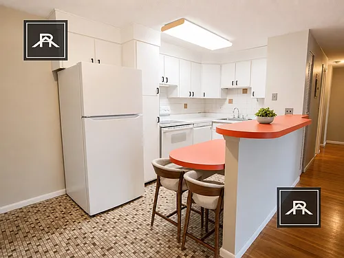 50 Green St #409 Photo 1