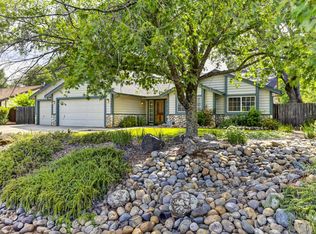 2552 La Crescenta Dr, Rescue, CA 95672