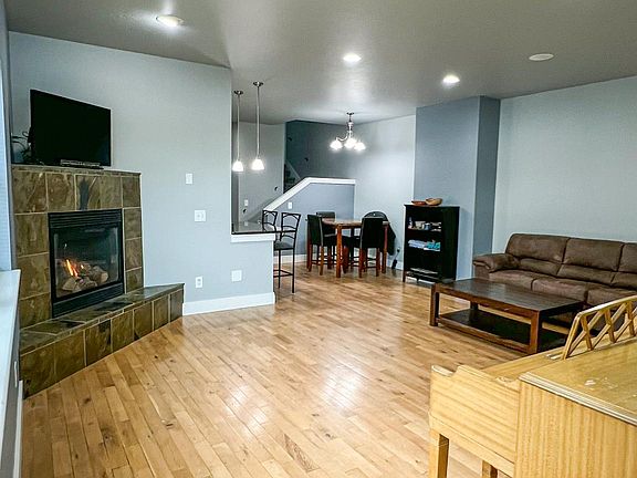 5th image of 371 N Ferguson Ave APT A