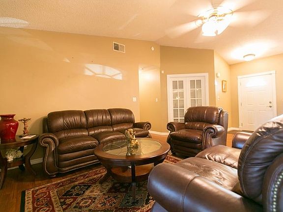 3rd image of 15813 Hidden Lake Cir