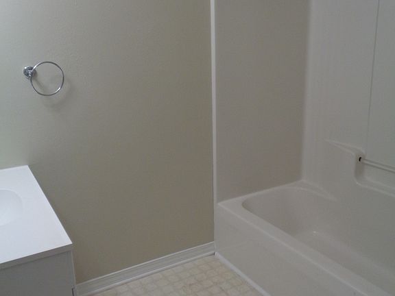 3rd image of 6955 Weatherwood Dr
