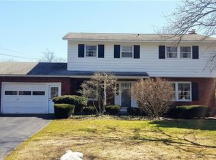 8250 Dexter Pkwy, Baldwinsville, NY 13027