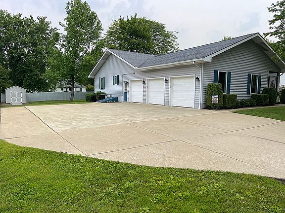 4th image of 339 Beverly Dr