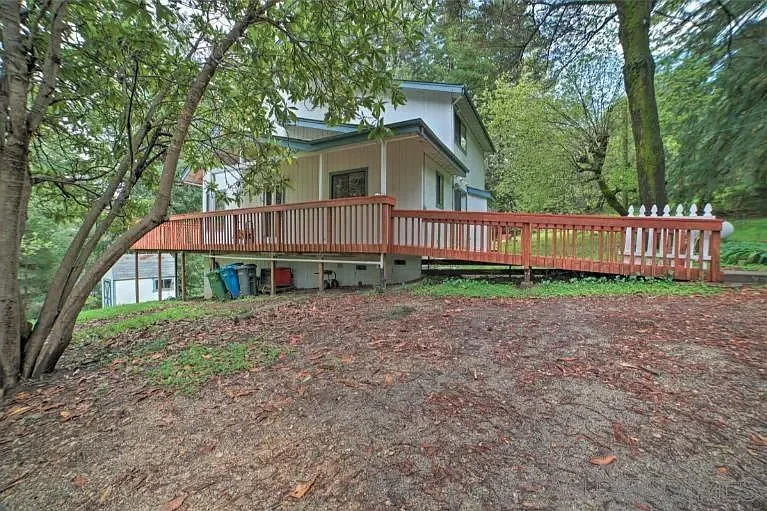 16885 Laurel Rd — Photo 17
