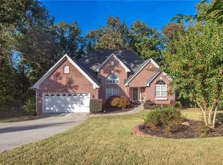 2298 Cedar Lake Dr, Loganville, GA 30052