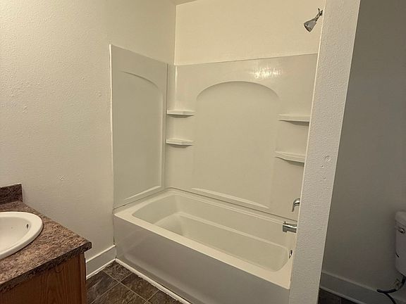 4th image of 23 Custer Ave Unit A