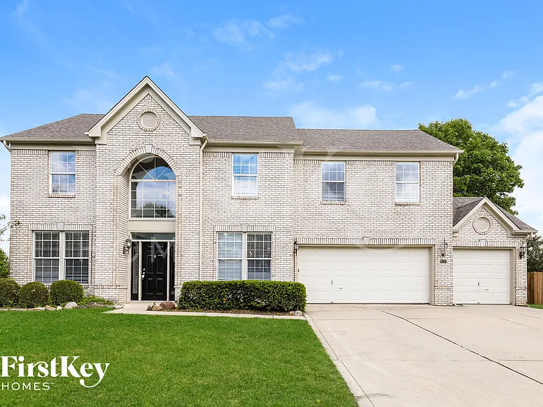 9757 Scotch Pine Ct — Photo 1