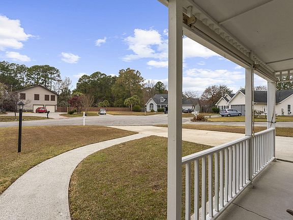 4th image of 4014 Saint Martins Ct