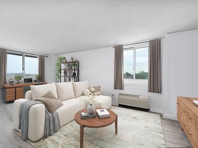 100 Manhattan Ave APT 817, Union City, NJ, 07087