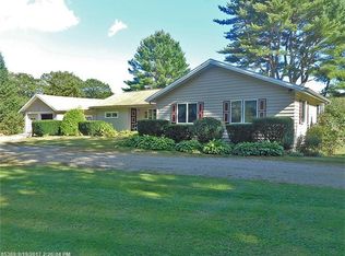 638 River Rd, Newcastle, ME 04553