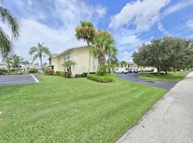 1935 Cobia Dr, Vero Beach, FL