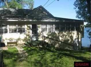 405 1st St N, Elysian, MN 56028
