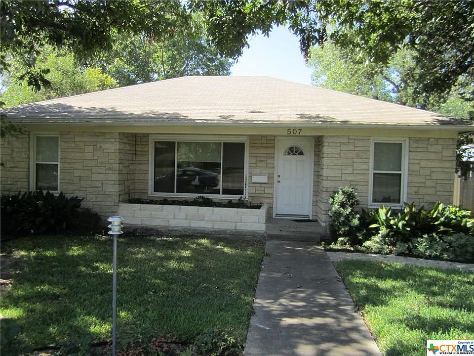 1st image of 507 W Royal Ave