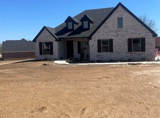 14 Wilderness Rd S, Calera, OK 74730