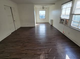 5940 1/2 Melrose Ave #4, Los Angeles, CA 90038