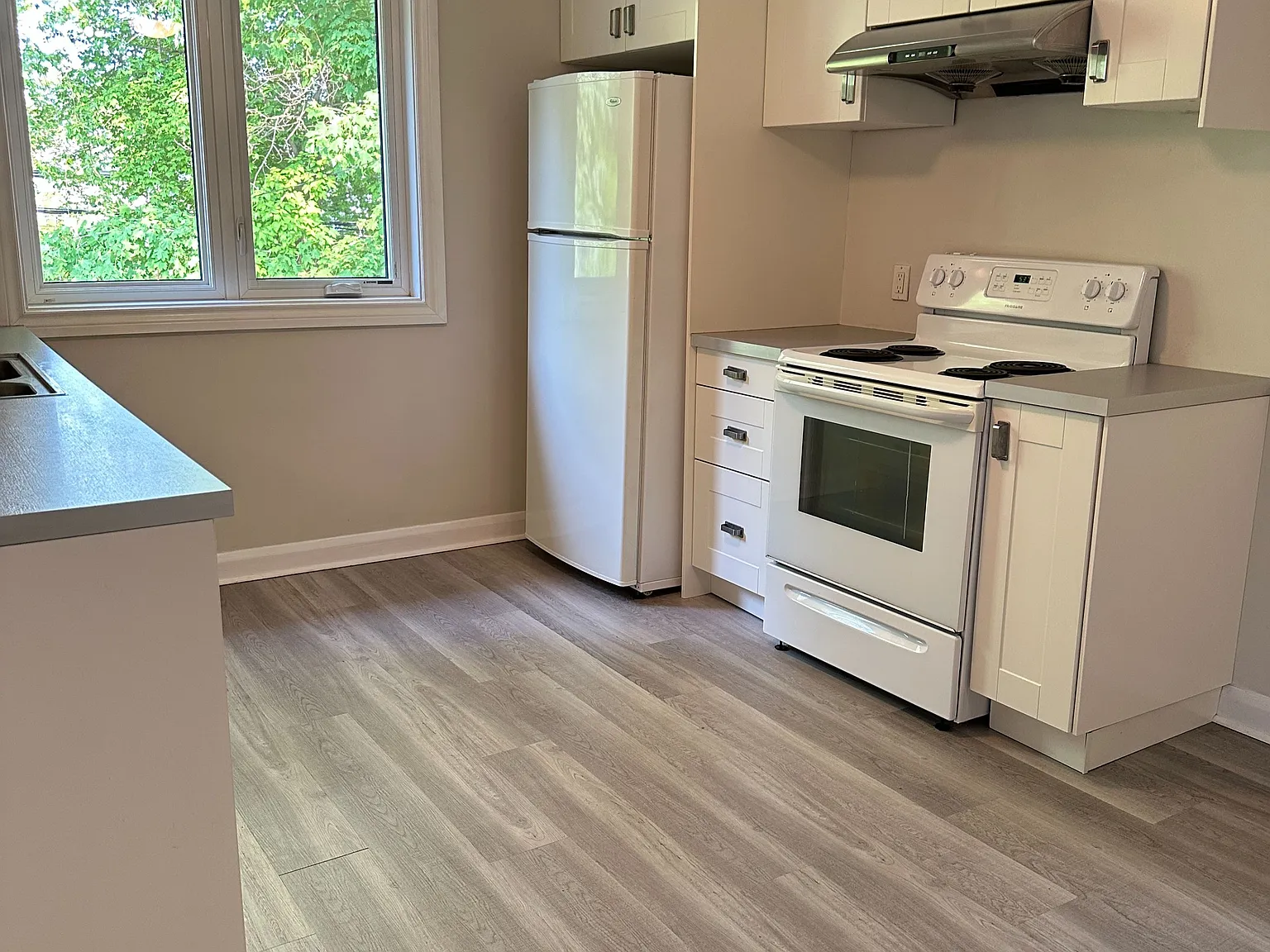 2 bed, $2,500 — Photo 4