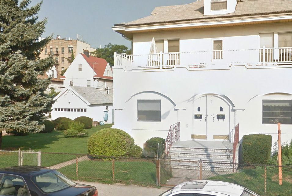 1st image of 8610 21st Ave