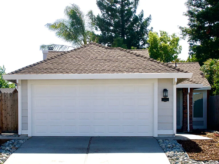 9320 Trenholm Dr — Photo 1