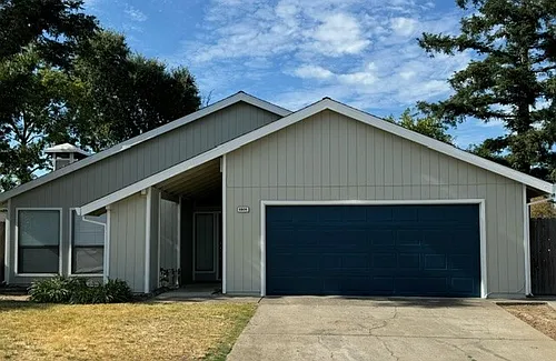 8604 Maple Grove Ct Photo 1