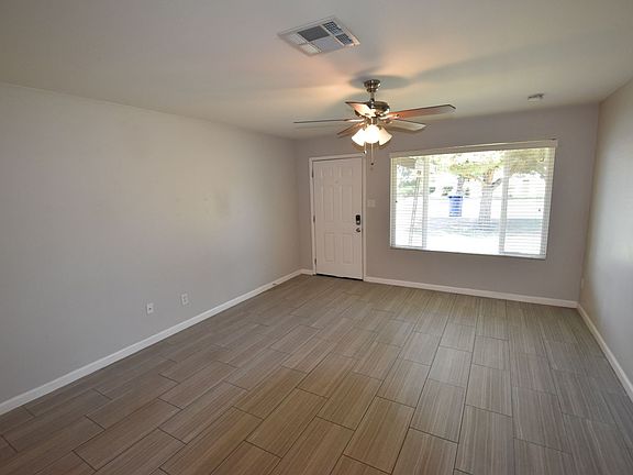 2nd image of 33 E Alameda Dr