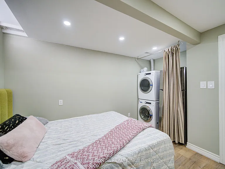 263 Milliken Meadows Dr #BASEMENT — Photo 11