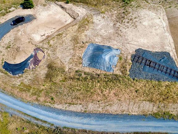 5th image of Blue Heron Ln