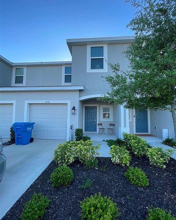 1st image of 2516 PARAVANE WAY