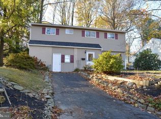 307 Greyhorse Rd, Willow Grove, PA 19090