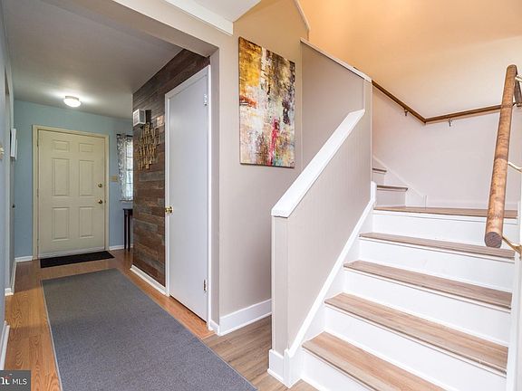5th image of 122 Wigton Cir