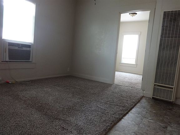 4th image of 319 1/2 B St