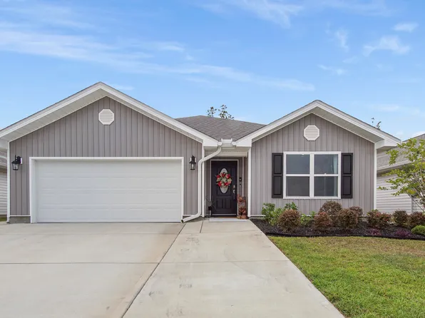 494 Albert Meadow Ln, Panama City, FL 32404