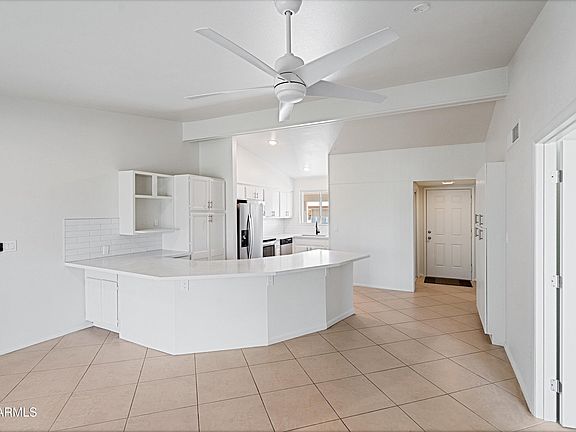 5th image of 10840 N FAIRWAY Court W