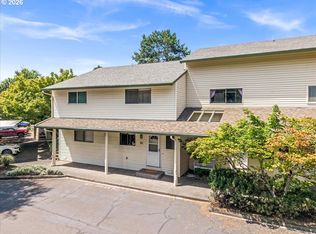 627 N Hayden Bay Dr #14, Portland, OR 97217