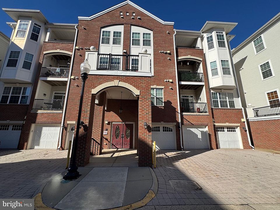 1st image of 9202 Charleston Dr Unit 405