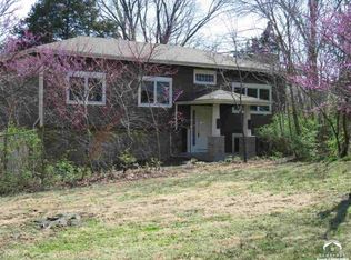 4121 W 13th St, Lawrence, KS 66049