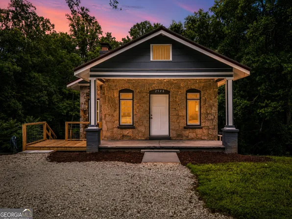 2928 Old Cornelia Hwy, Gainesville, GA 30507