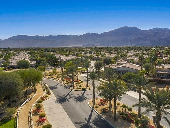 4th image of 81636 Rancho Santana Dr #A