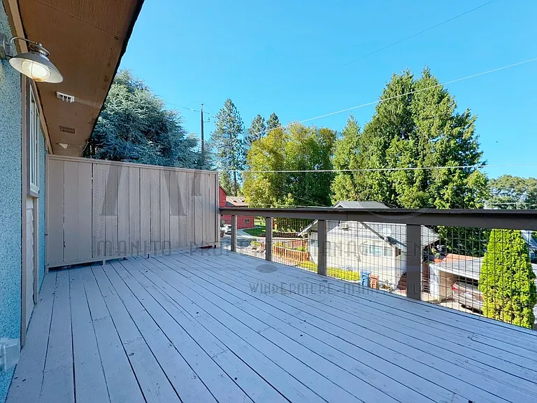 523 E 11th Ave — Photo 10