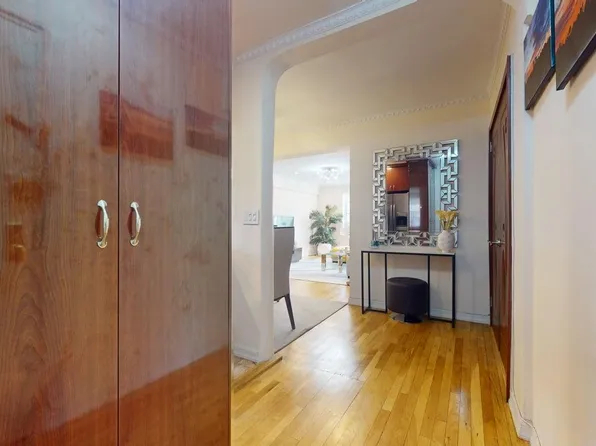 84-55 Daniels Street image 8 of 25