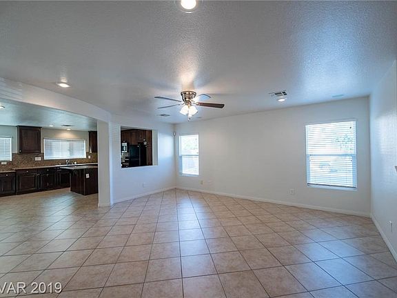 4th image of 466 Keelmans Point Ave