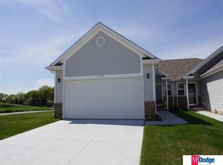 7805 S 24th St, Bellevue, NE 68147