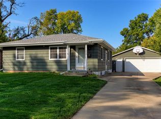 3020 54th St, Des Moines, IA 50310